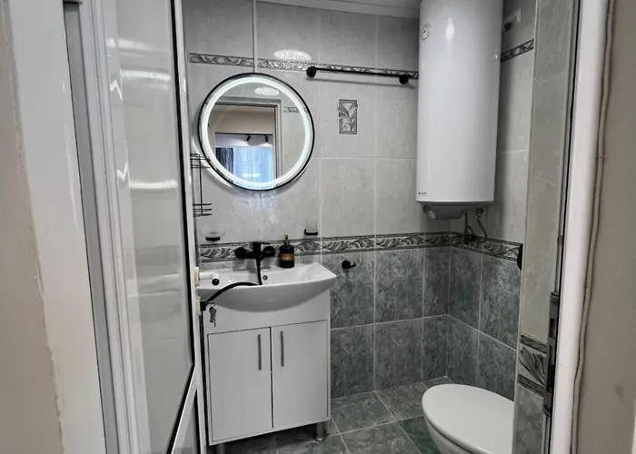 With Parking For Normal To Middle Sized Cars Apartamento Varna