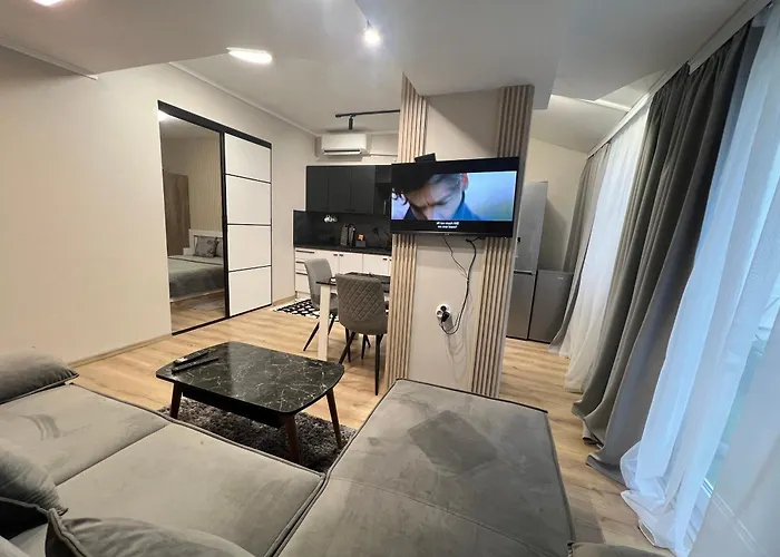 Apartamento With Parking For Normal To Middle Sized Cars