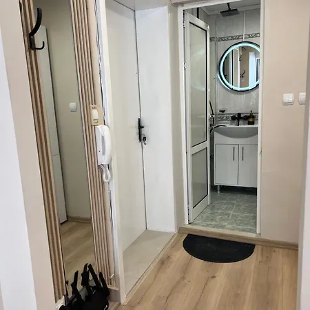 Apartment With Parking For Normal To Middle Sized Cars Varna