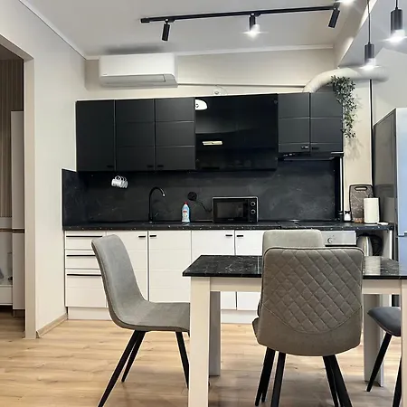 Apartment With Parking For Normal To Middle Sized Cars Varna