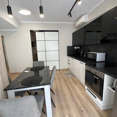 Apartment With Parking For Normal To Middle Sized Cars