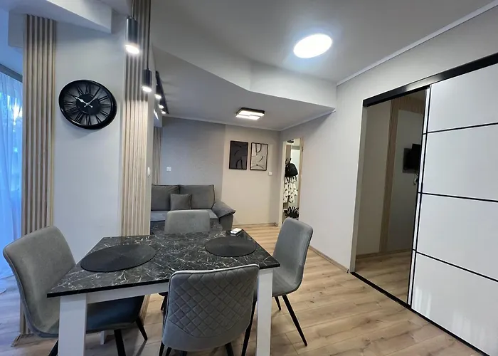 With Parking For Normal To Middle Sized Cars Apartment Varna